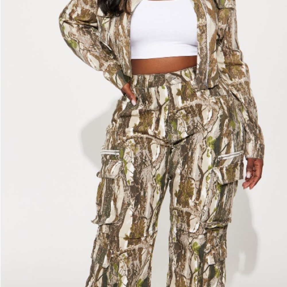 Camouflage Hunter Cargo Pants